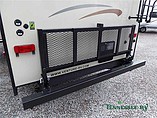 2015 Venture RV SportTrek Photo #5