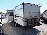 2015 Venture RV SportTrek Photo #6