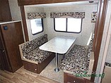 2015 Venture RV SportTrek Photo #16