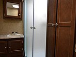 2015 Venture RV SportTrek Photo #15