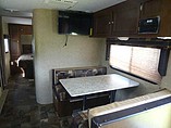 2015 Venture RV SportTrek Photo #12