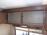 2015 Venture RV SportTrek Photo #13