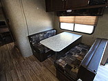 2015 Venture RV SportTrek Photo #21