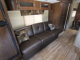 2015 Venture RV SportTrek Photo #22