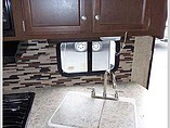 2015 Venture RV SportTrek Photo #10