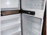 2015 Venture RV SportTrek Photo #13