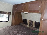 2015 Venture RV SportTrek Photo #15