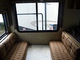 2015 Venture RV SportTrek Photo #13