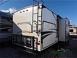 2015 Venture RV SportTrek Photo #6