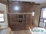 2015 Venture RV SportTrek Photo #13