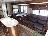 2015 Venture RV SportTrek Photo #11