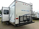 2015 Venture RV SportTrek Photo #5