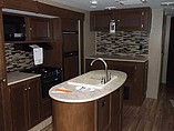 2015 Venture RV SportTrek Photo #8