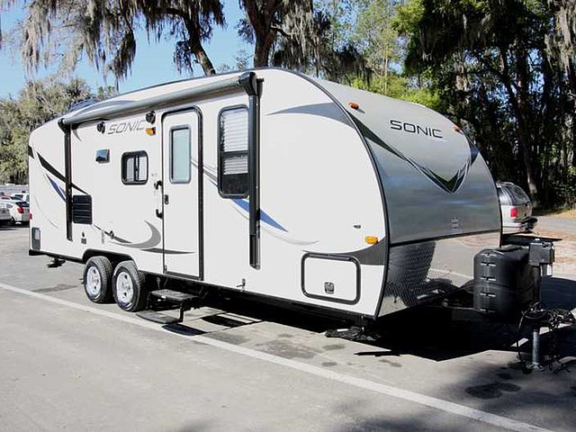 2015 Venture RV Sonic Photo