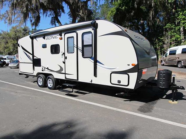 2015 Venture RV Sonic Photo