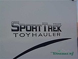 2015 Venture RV SportTrek Photo #10