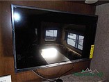 2015 Venture RV SportTrek Photo #23