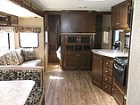 2015 Venture RV SportTrek Photo #8