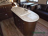 2015 Venture RV SportTrek Photo #14