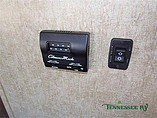 2015 Venture RV SportTrek Photo #28