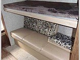 2015 Venture RV SportTrek Photo #27