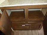 2016 Venture RV SportTrek Photo #29
