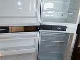 2016 Venture RV SportTrek Photo #34