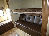 2016 Venture RV SportTrek Photo #41