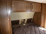 2016 Venture RV SportTrek Photo #54