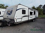 2015 Venture RV SportTrek Photo #4