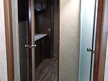 2015 Venture RV SportTrek Photo #11