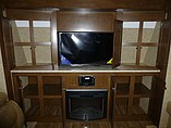 2015 Venture RV SportTrek Photo #23