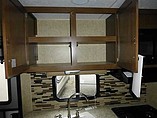 2015 Venture RV SportTrek Photo #27