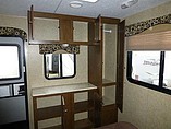 2015 Venture RV SportTrek Photo #39