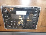 2015 Venture RV SportTrek Photo #17