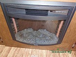 2015 Venture RV SportTrek Photo #13