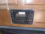 2015 Venture RV SportTrek Photo #14