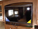 2015 Venture RV SportTrek Photo #15