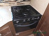2015 Venture RV SportTrek Photo #23
