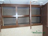2015 Venture RV SportTrek Photo #29