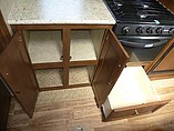 2016 Venture RV SportTrek Photo #23