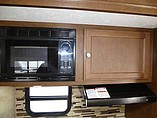 2016 Venture RV SportTrek Photo #24