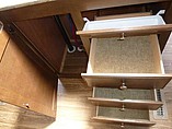 2016 Venture RV SportTrek Photo #27