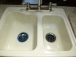2016 Venture RV SportTrek Photo #29