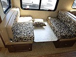 2016 Venture RV SportTrek Photo #38