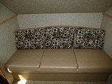2016 Venture RV SportTrek Photo #43