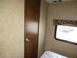 2016 Venture RV SportTrek Photo #63