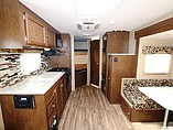 2015 Venture RV SportTrek Photo #8