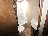 2015 Venture RV SportTrek Photo #14