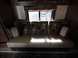 2015 Venture RV SportTrek Photo #12
